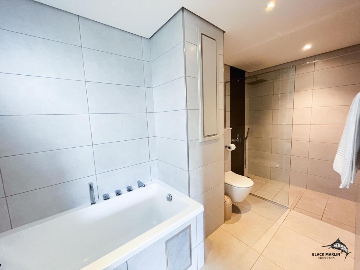 Black Marlin Apartments 페레이베레 외부 사진