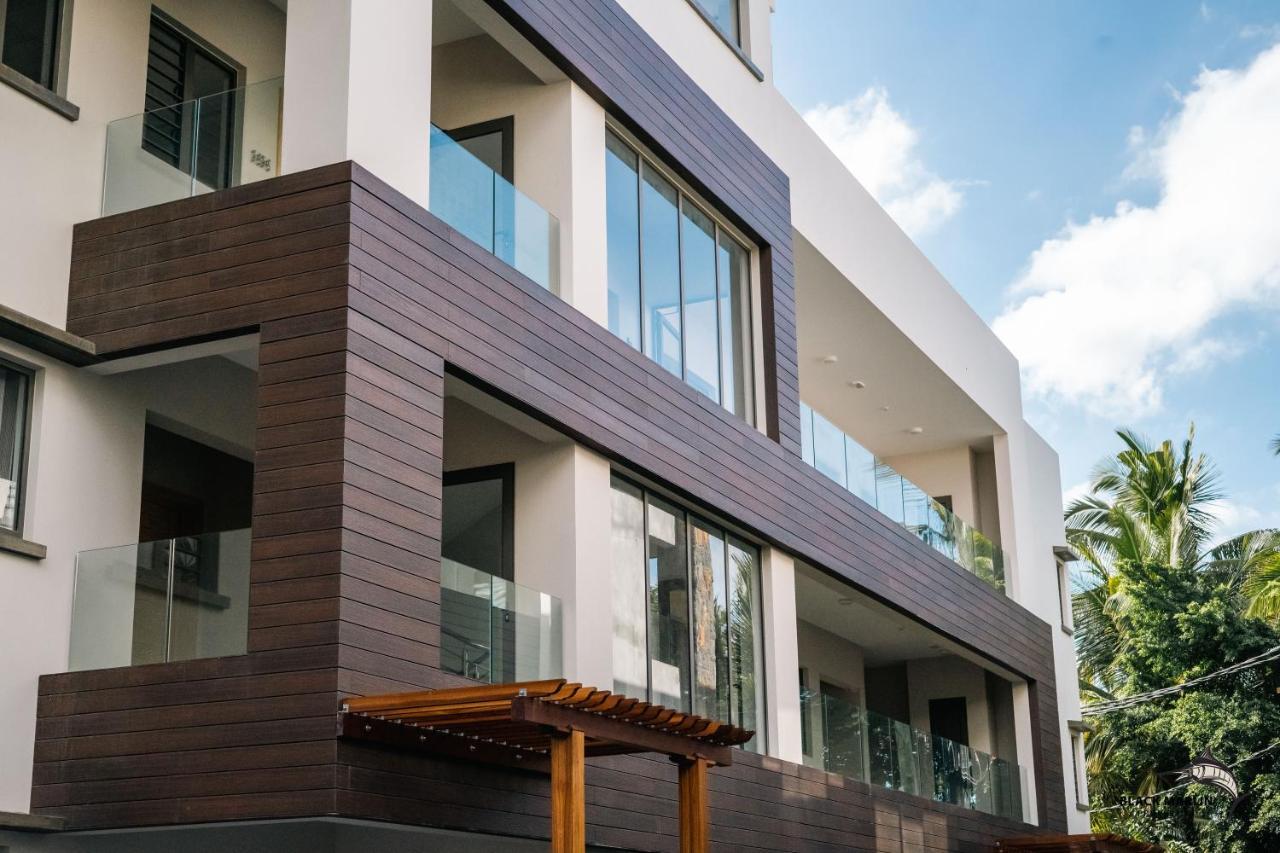 Black Marlin Apartments 페레이베레 외부 사진