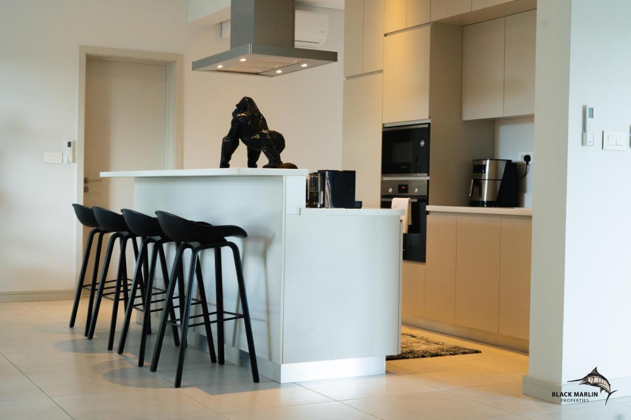 Black Marlin Apartments 페레이베레 외부 사진