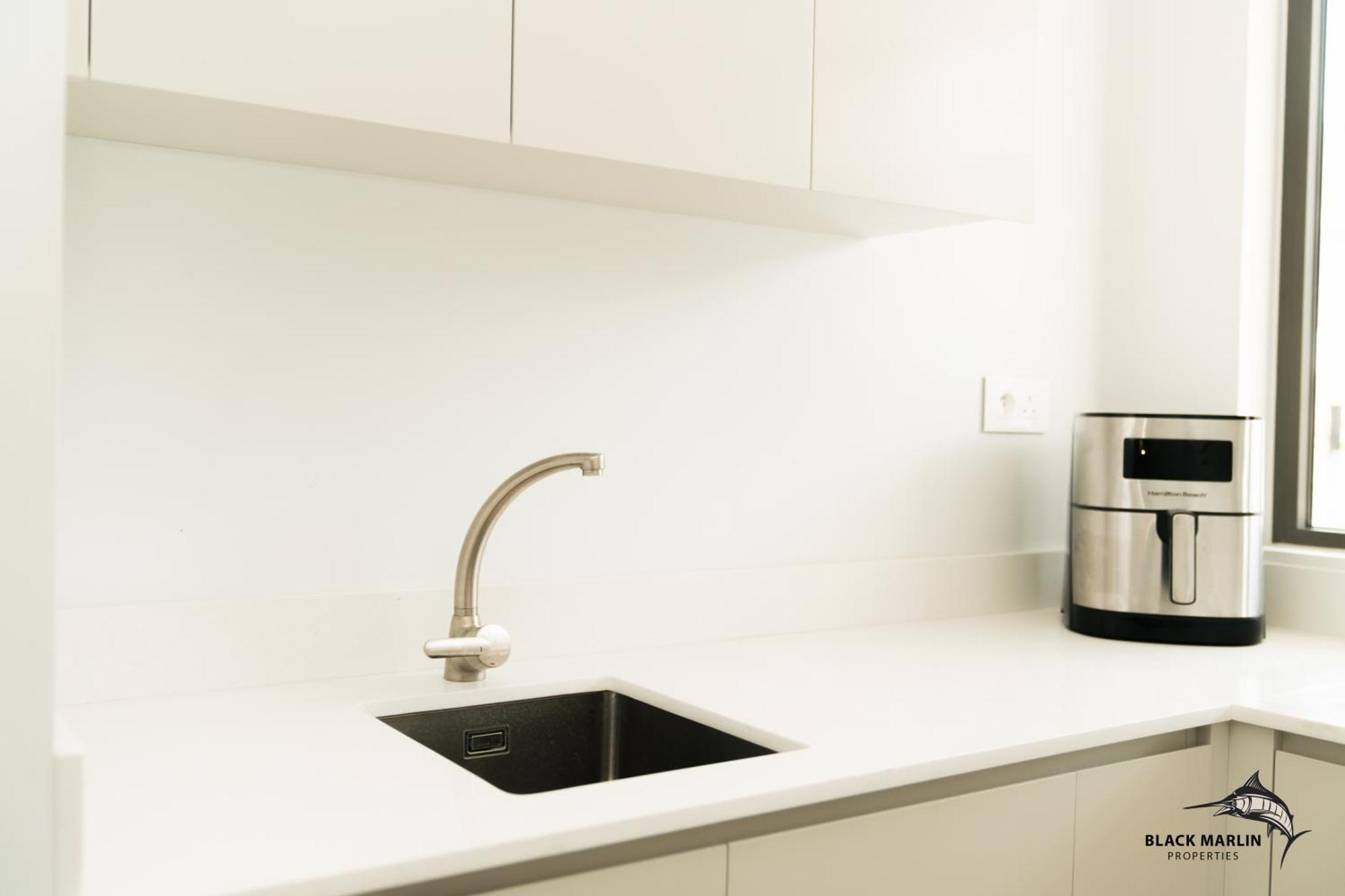 Black Marlin Apartments 페레이베레 외부 사진