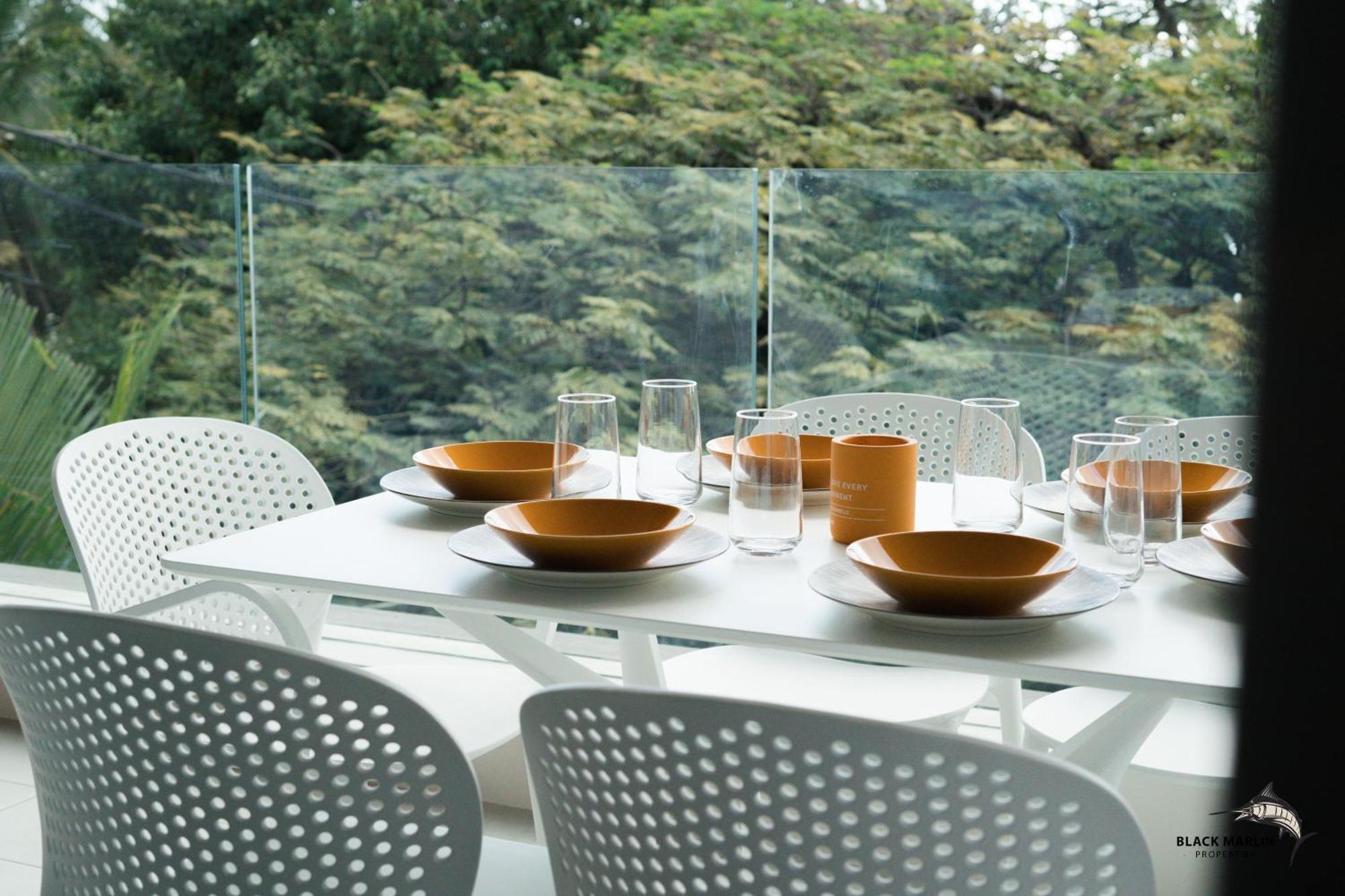 Black Marlin Apartments 페레이베레 외부 사진
