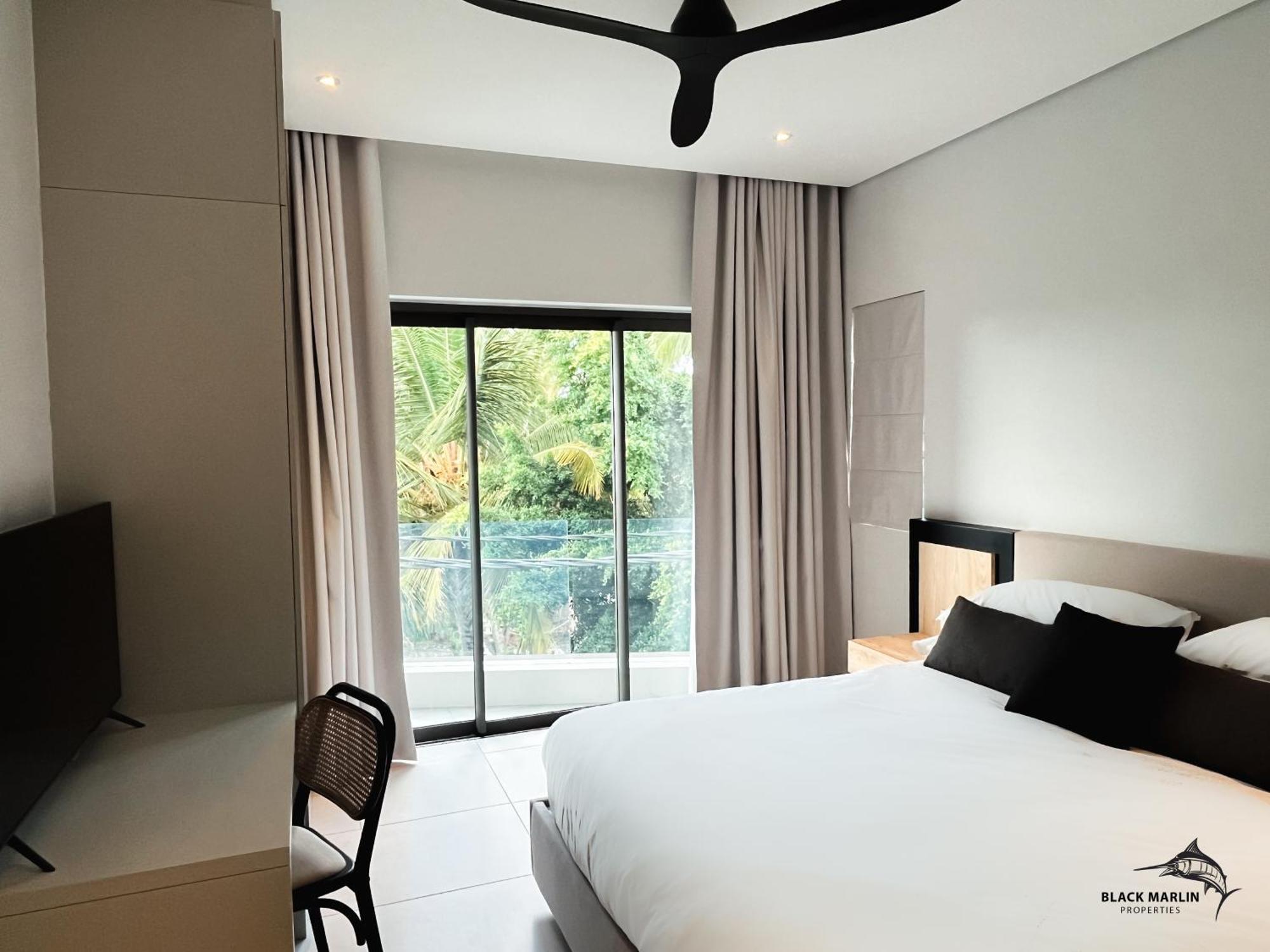 Black Marlin Apartments 페레이베레 외부 사진