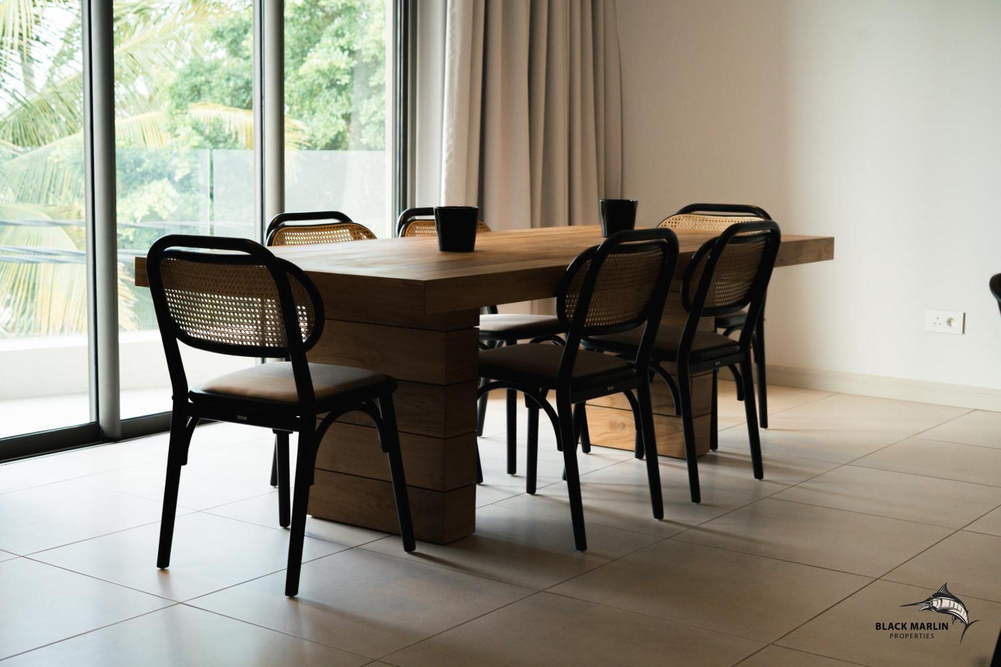 Black Marlin Apartments 페레이베레 외부 사진